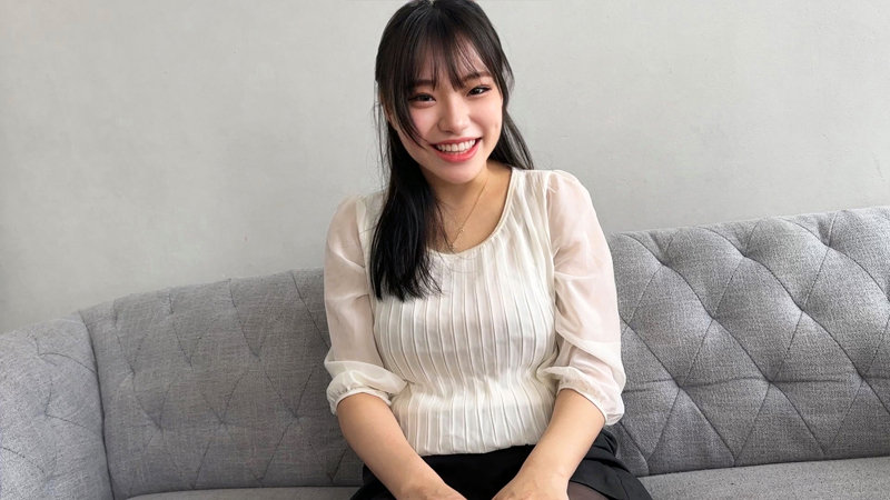 smjs042清楚・地味系巨乳素人いまるさんの乳揺れ画像画像1