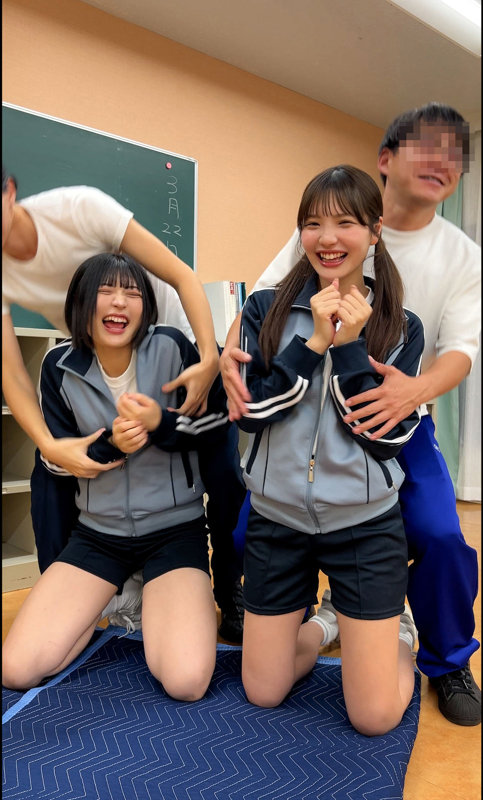 kure028美乳巨乳素人める&ゆみの乳揺れ画像2