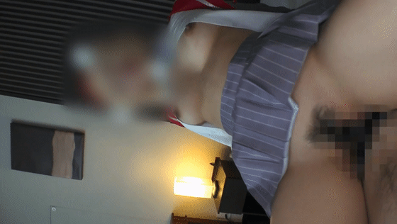 mrs0079 乳揺れGIF画像9