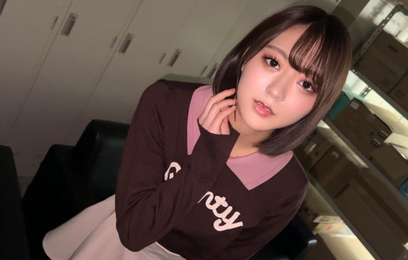 smgn040M女巨乳素人marinoの乳揺れ画像1