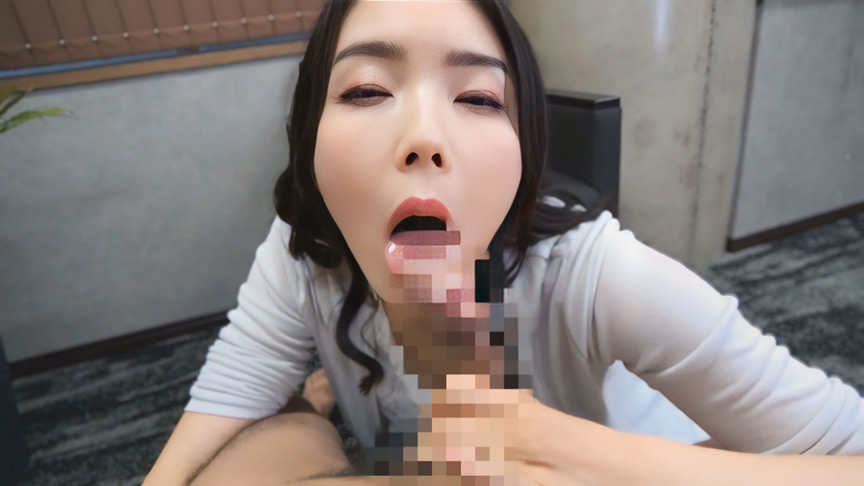 hot-2444 極上美熟女口淫 大量精液を口内射精 羞恥フェラ30連発 フェラ 画像9