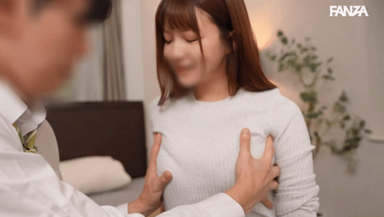 pai243 凰華りん 乳揺れGIF画像11