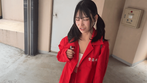 sbkd077 逢月ひまり 乳揺れGIF画像8