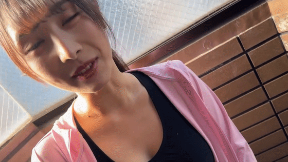 sbkd086 小野坂ゆいか 乳揺れGIF画像1