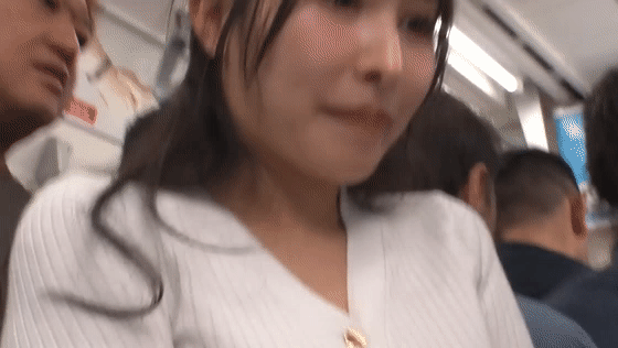 1drpt00120 広瀬美結 の乳揺れGIF画像6