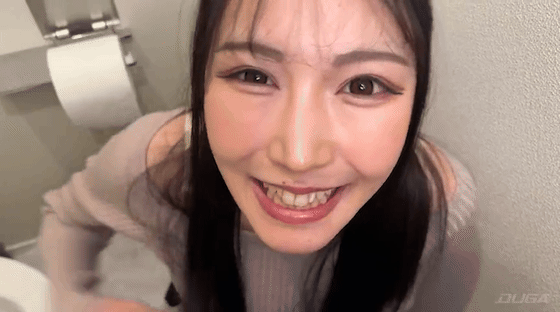 flower-0785 【トイレ連れ込みフェラ／個人撮影】Rちゃん（26） フェラ GIF画像3