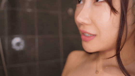 1dnps00006 椎名心春 の乳揺れGIF画像7